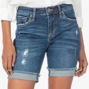 Kut from the Kloth Katy boyfriend short